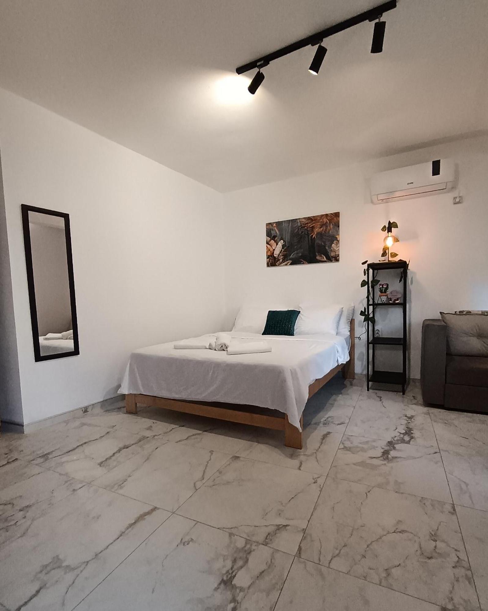 Atonika Apartments Bitola Værelse billede